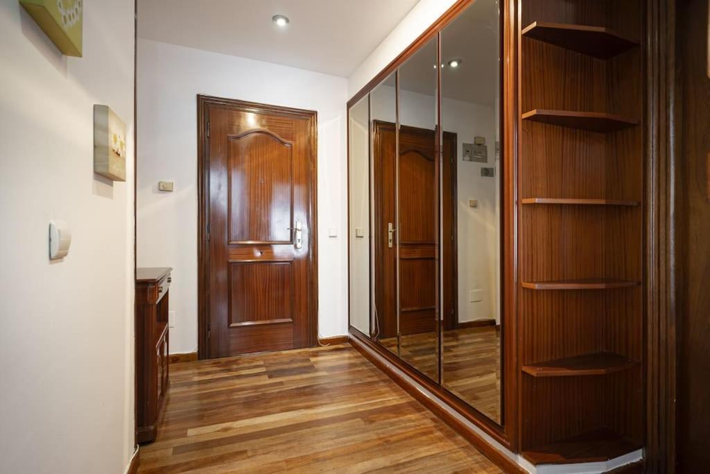 Apartamento La Plazuela Хихон Екстериор снимка